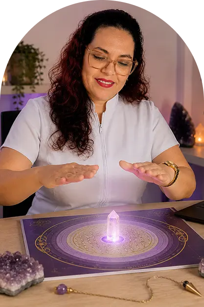 Mãos representando cura energética espiritual